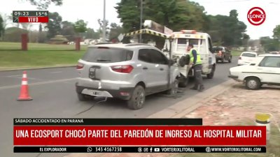 Conduc&iacute;a alcoholizada, perdi&oacute; el control y choc&oacute; contra el ingreso al Hospital Militar de Paran&aacute;